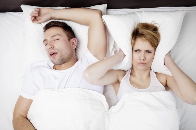 Snoring and sleep apnea in 10 questions